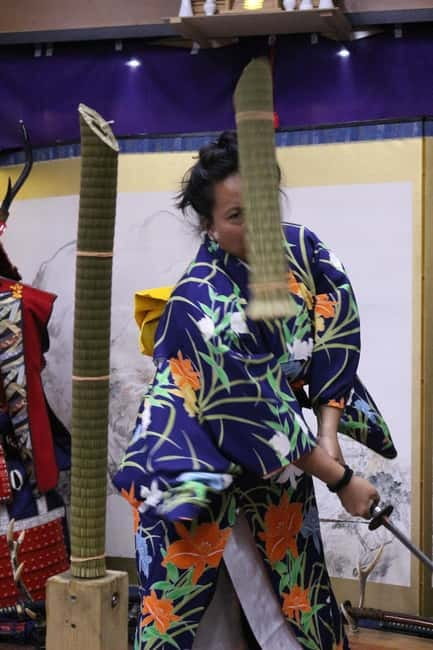 Osaka: Learn Bushido - Trial Slashing with Samurai Sword - Photo Shooting and English Support: Catch the Moment Without Stress