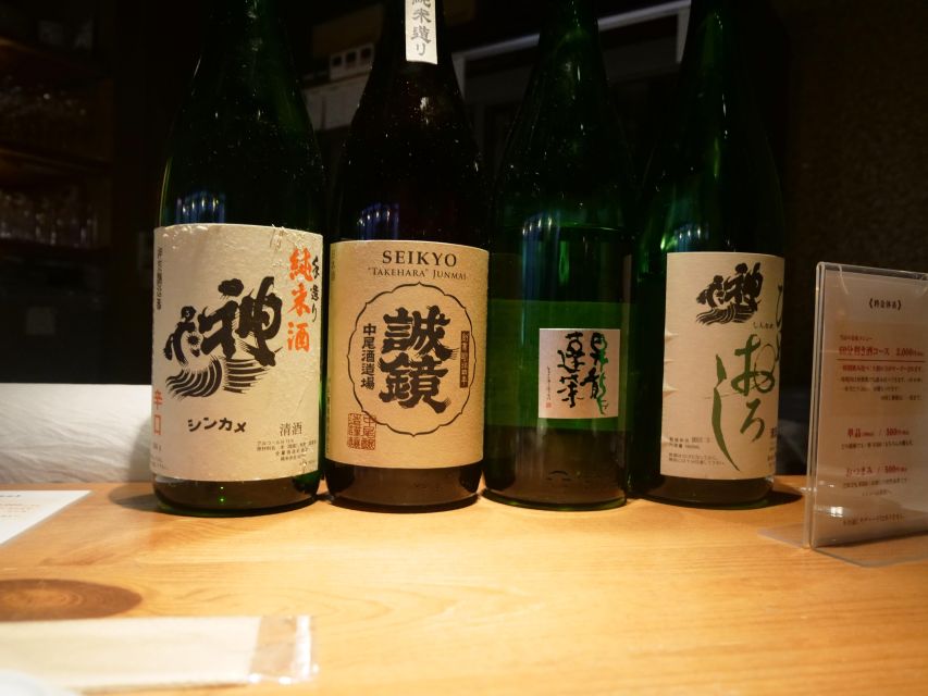 Osaka: Local Foodie Tour in Dotonbori and Shinsekai - Kushikatsu stop: how to eat it like locals do