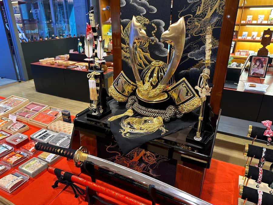 Osaka: Maki-e lacquer Painting and Matcha Experience - What a typical 1-hour flow feels like