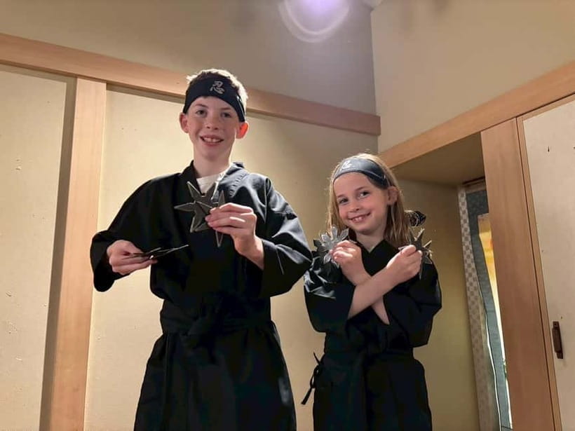 Osaka: Ninja Experience Cafe in Dotonbori - What the Instructors Actually Do: Step-by-Step Ninja Training
