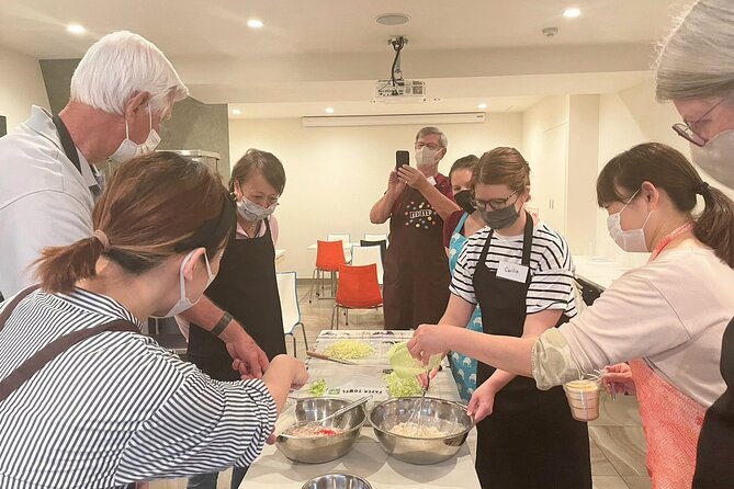 Osaka Okonomiyaki Cooking Experience! - The local people part: Keiko, Sachiko, and a mom who sews