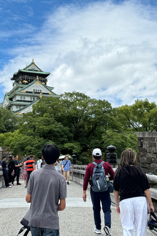 Osaka: Osaka Castle & Historical Museum Guided Tour - Observation deck views: the cityscape you’ll understand better