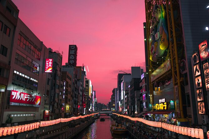 Osaka Private Hightlights Tour Customizable & English Driver - Kuromon Market: 190+ years of snacks and seafood browsing