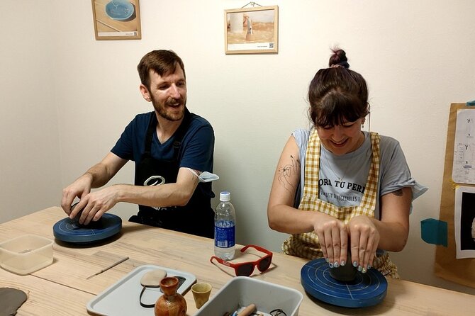 Osaka: Private Japanese Traditional Ceramics Experience - Who should book this pottery workshop in Osaka