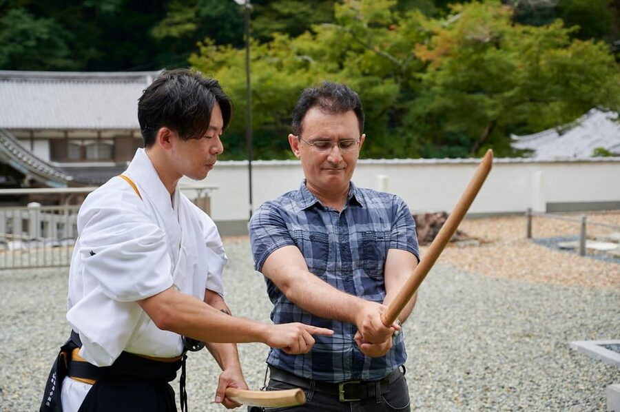 Osaka: Private Samurai Experience - Train with Sword Master - The Sword Performance Start: Watching Skill Before You Touch It