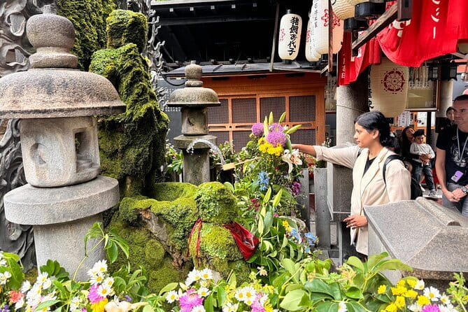 Osaka's Secret Adventures: Daruma Magic and Minoh Falls - Who should book this tour