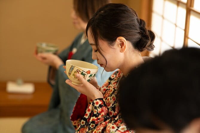 Osaka Sake & Food Tour - Vegetarian Options, Vegan Limits, and Real-World Ordering