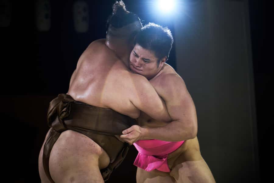 Osaka: Sumo Show & Experience w/ Optional Kimono & Hot Pot - Key Things You’ll Notice