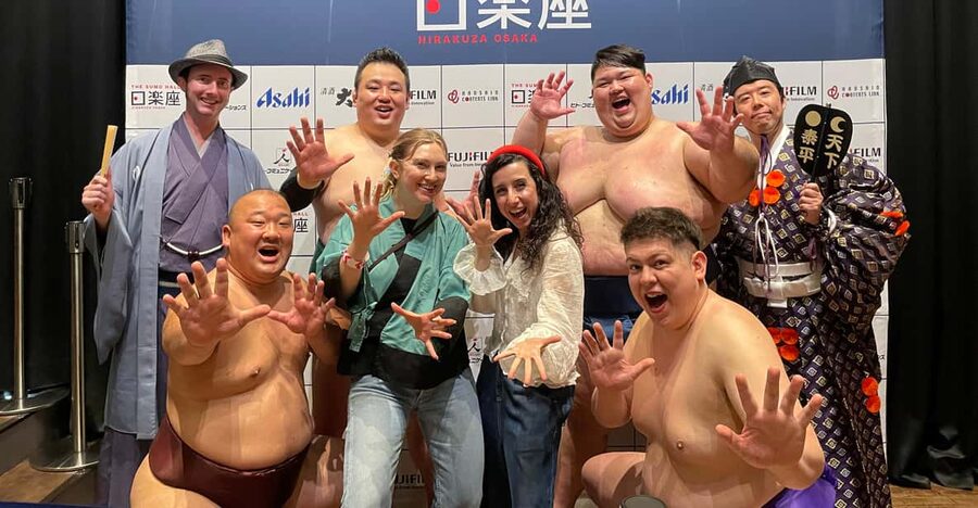 Osaka: Sumo Stage Show with Bento or Snack + Fight & Photo - The Hour-by-Hour Breakdown of the Sumo Show (18:00 and 20:00)