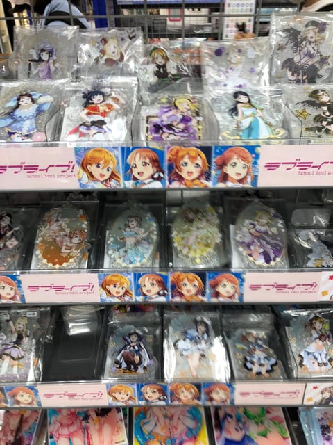 Osaka Tour OTAKU DenDenTown,Maid cafe,Shopping,Photo Booth - Game center time: how to spend yen without going overboard