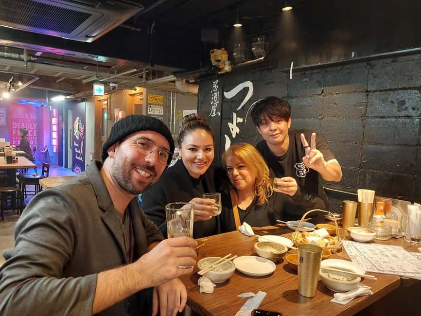 Osaka: Unforgettable Bar Hopping in Kyobashi! - Stop 1: Kushikatsu at a Friendly Bar You’d Skip Without a Guide