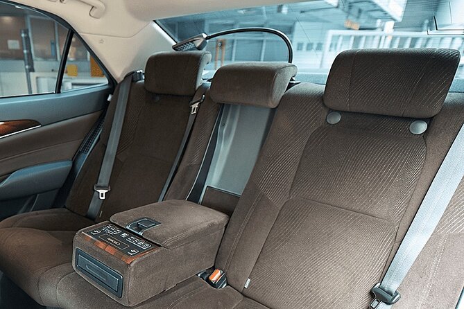 Private arrival Transfer from Kansai airport to Osaka city - What you really get with hotel drop-off inside Osaka