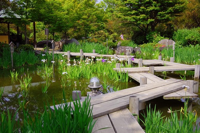 Private Car Full Day Tour of Osaka Temples, Gardens and Kofun Tombs - Private luxury plus a real itinerary: why this day works