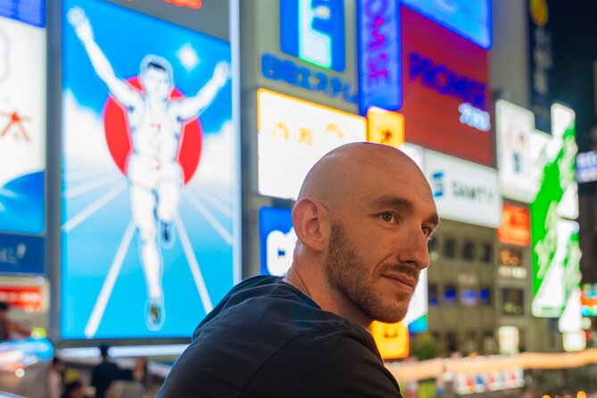Private Vibrant Night Photoshoot Experience in Osaka (Dotonbori) - The Less-Crowded Streets: How the Hidden Part Helps Your Photos