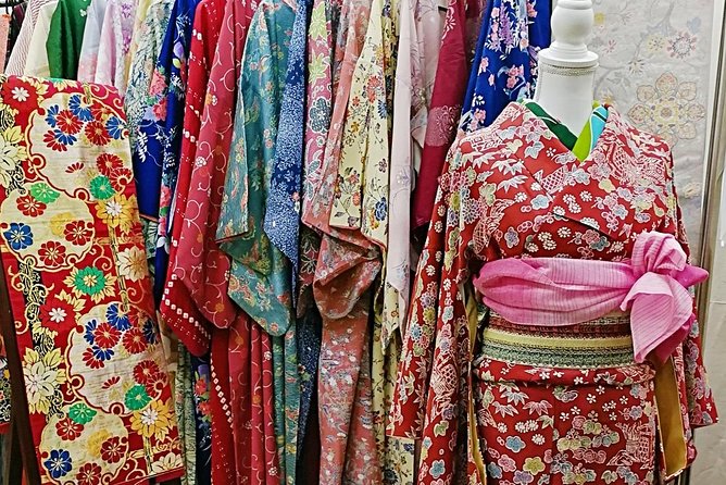 Real Kimono experience and Tsumami Kanzashi Workshop - How the 2 hours really play out (and what you’ll be doing at each stage)