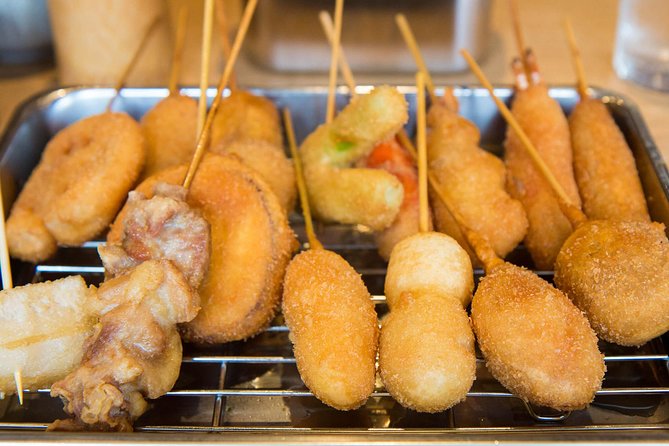 Retro Osaka Street Food Tour: Shinsekai - Shinsekai at 5 pm: why this evening route feels like a movie set
