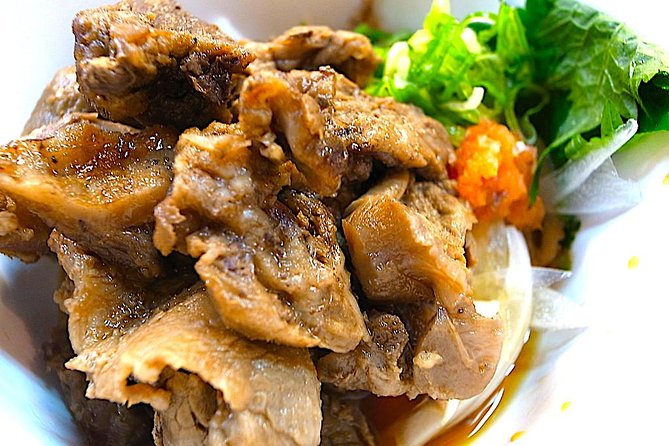 Retro Osaka Street Food Tour: Shinsekai - Mixed juice and Osaka-style breakfast: the tastes that set the tone