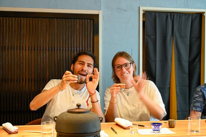 Sake "Omakase" in Osaka : Guided Tasting by a Active Sake brewer - Food pairings and sake etiquette: what to pay attention to