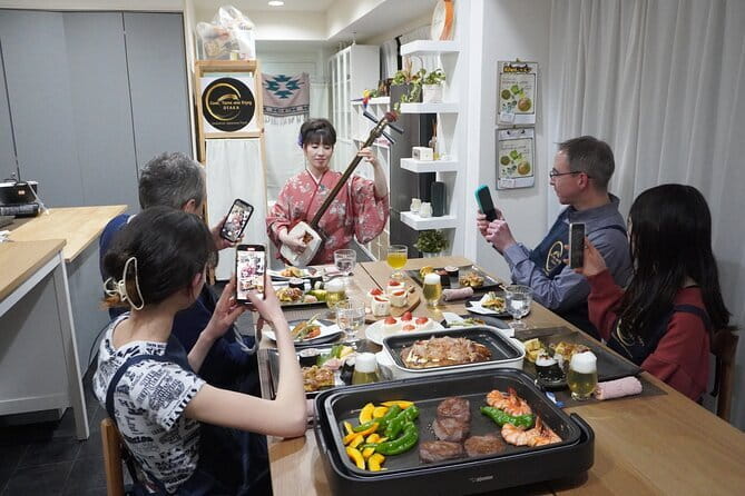 Seasonal Japanese Culture Osaka Paint and Wine Experience - Getting the most out of your visit: practical tips