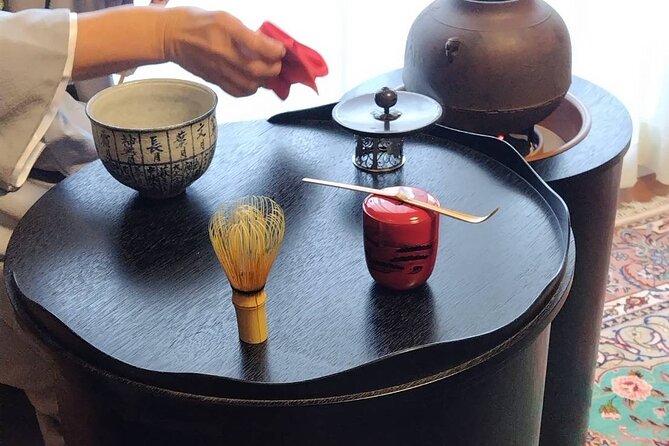 Tea ceremony experience in Osaka with a small group - Tea ceremony basics in Osaka: what this session feels like