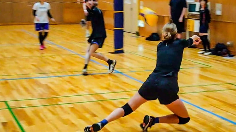 Volleyball in Osaka, Kobe & Kyoto with locals! - The 2–3 Hours: Outdoor Coordination, Indoor Court Skills